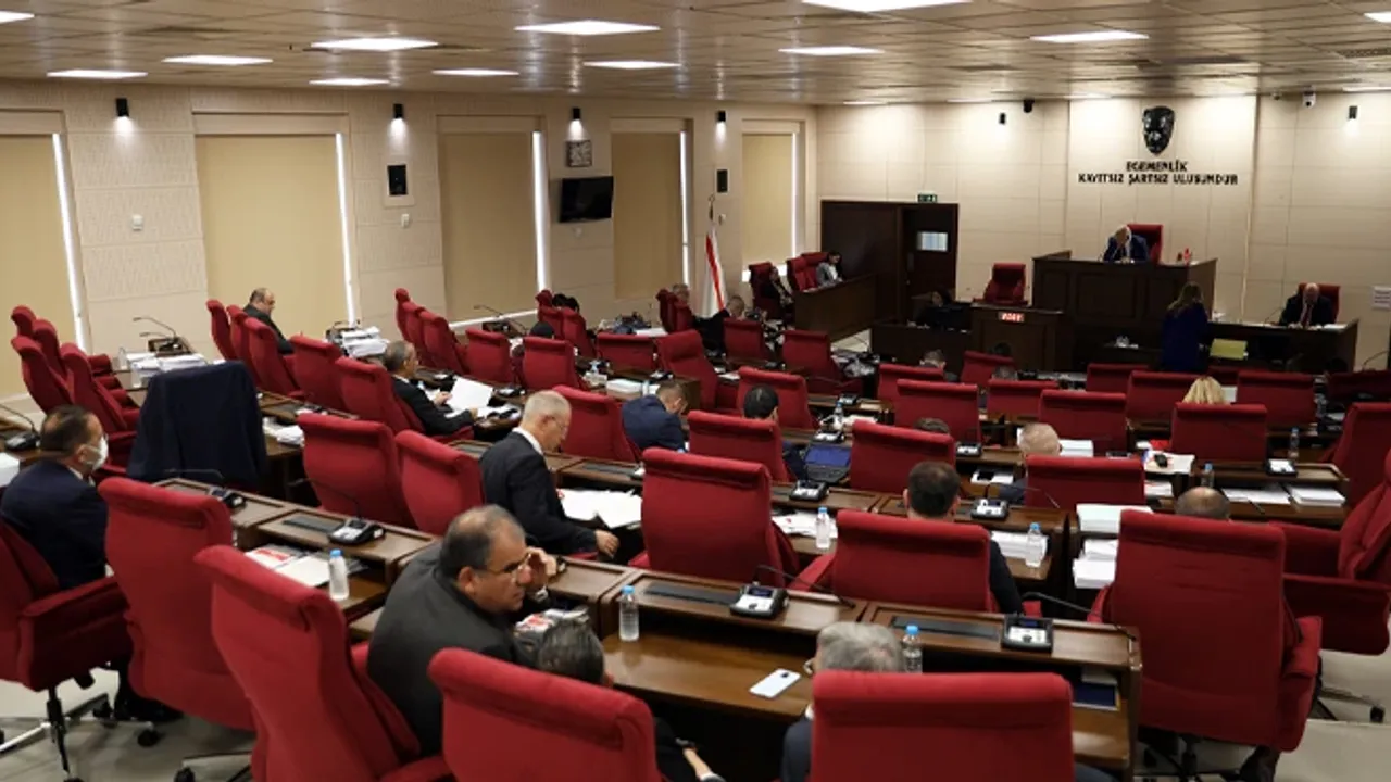 Meclis’te bütçe maratonu... Başbakanlık bütçesiyle ilgili konuşmalar sürüyor