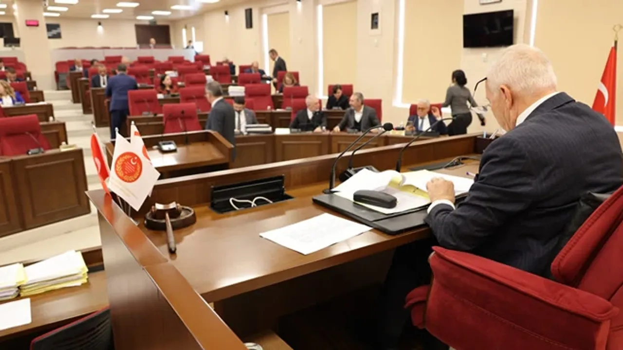 Meclis’te komitelerden gelen tasarı ve öneriler görüşülüyor