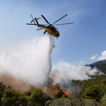 Endonezya’da yangınlara 43 helikopterle müdahale