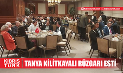 ANKARA HİLTON HOTELDE TANYA KİLİTKAYALI RÜZGARI ESTİ