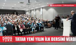 Cumhurbaşkanı Tatar, Girne Üniversitesi’nde yeni akademik yılın ilk dersini verdi