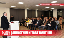 Akıncı’nın “Yaşandığı Gibi” adlı kitabının üçüncü cildi tanıtıldı