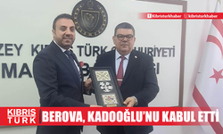 Maliye Bakanı Berova, TÜMGİŞ Yönetim Kurulu Başkanı Kadooğlu ile görüştü