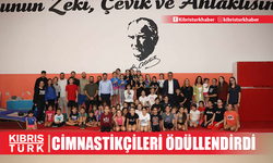 Erhürman cimnastikçileri ödüllendirdi