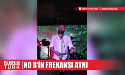 No 8’in Frekansı aynı