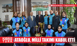 Ataoğlu, KKTC Taekwondo Milli Takımı’nı kabul etti