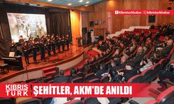 Şehitler, AKM'deki anma programıyla da anıldı