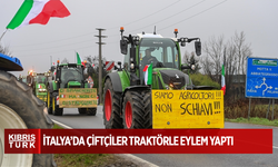 İtalya'da çiftçiler, protesto için traktörleriyle Milano kent merkezine girdi