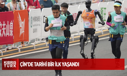 Robotlar, insanlarla aynı yarışta koştu