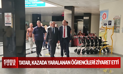 Cumhurbaşkanı Tatar, kazada yaralanan öğrencileri ziyaret etti