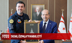 Cumhurbaşkanı Tatar, TUSAŞ Eğitim Uçakları Baş Test Pilotu Özpala'yı kabul etti