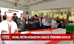 Cumhurbaşkanı Tatar, mücahit komutan Metin Aybars’ın cenaze törenine katıldı