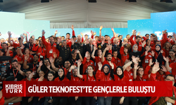 Türkiye Milli Savunma Bakanı Güler, TEKNOFEST KKTC’de gençlerle bir araya geldi