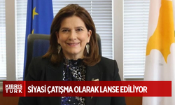 Güney Kıbrıs'ın standındaki kitap geri çekildi
