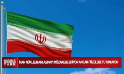 İran nükleer anlaşmayı müzakere ediyor ancak füzelere tutunuyor