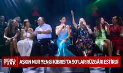 Aşkın Nur Yengi Kıbrıs’ta 90’lar Rüzgârı Estirdi