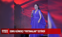 Ebru Gündeş “Fırtınalar” Estirdi