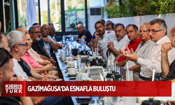 Erhürman, Gazimağusa’da esnafla buluştu