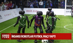 Çin'de yapay zeka destekli insansı robotlar futbol maçı yaptı