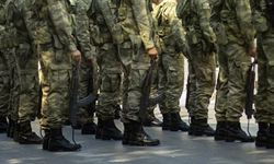 Devrim Barçın duyurdu: Uzman askerler için kritik düzenleme haftaya Meclis'in gündeminde