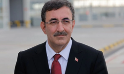 Yılmaz <span style='background-color:#FF0080;' >KKTC</span>'nin 42. kuruluş yıl dönümü törenlerine katılacak