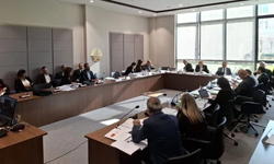 Başbakanlık bütçesi komitede tartışıldı: İhaleler, personel ve yatırımlar gündemde