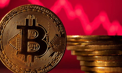 Bitcoin 6 ayın dibine yaklaştı