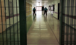 Güney Kıbrıs’ta 40’tan fazla yabancı mahkum ülkelerine gönderildi