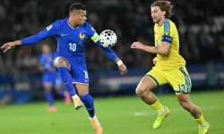 Mbappé Milli Takım Kampından Ayrıldı