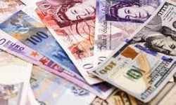 Dövizde Hafif Adımlarla Yön Aranıyor