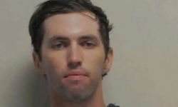 ABD'de aktivist Kirk'ün c*i*n*ayet şüphelisi ilk kez hakim karşısına çıktı