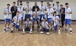 Hala Sultan İlahiyat Koleji, liselerarası hentbolda üst üste 2'nci kez şampiyon