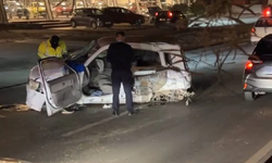 Haspolat'ta korkutan kaza: Yaralılar var, trafik felç!