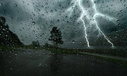 Rum Meteoroloji Dairesi alarm seviyesini yükseltti: Bu akşam 19.00’dan yarın 05.00’e kadar geçerli!