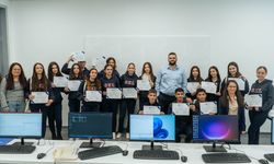 Bahçeşehir Kıbrıs Üniversitesi, Güzelyurt Kurtuluş Lisesi Öğrencilerini Bilim Ve Teknoloji Etkinliğinde Ağırladı