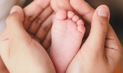 Çin hükümeti doğurganlığı artırmak için doğumu ücretsiz hale getiriyor