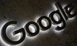 Google, ABD vizesine sahip çalışanlarını uluslararası seyahatlerden kaçınmaları konusunda uyardı