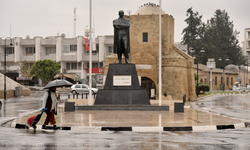 Yeni yılın ilk günü yer yer hafif sağanak yağmur ve fırtına bekleniyor