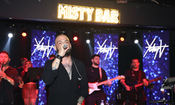 Colony Misty Bar'da Yahya Erenköy Şöleni