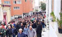 Lefke, Erhan Gümüşhan’ı Gözyaşlarıyla Uğurladı