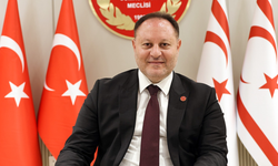 Öztürkler: “Erdoğan’ın izolasyonların sona ermesi gerektiği vurgusunu memnuniyetle karşılıyoruz”