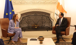 Hristodulidis, Metsola ile görüştü: Ankara’ya iki davet