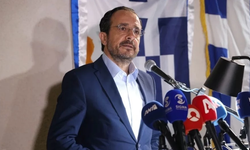 Rum Kabinesi Yenilendi: Sağ Eğilimli Bakan Sayısı Artıyor