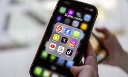 Malezya Sosyal Medya Platformlarını Otomatik Lisanslayacak