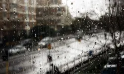 Yarın akşam yağmur ve çarşambadan sonra hava sıcaklığının 4 derece artması bekleniyor