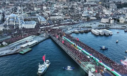 Yılın ilk gününde İstanbul'dan dünyaya Gazze mesajı: 500 binden fazla insan katıldı