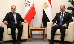 Mısır Cumhurbaşkanlığı’ndan Açıklama: Pezeşkiyan ile Sisi Telefonda Görüştü