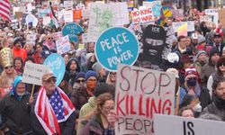 ABD'li seçmenlerin yüzde 57'si, yönetimin göçmenlik yasalarını uygulama şeklini tasvip etmiyor