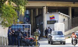 Venezuela'da aralarında siyasi tutukluların da olduğu çok sayıda kişi serbest bırakıldı