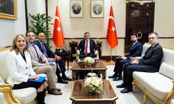 TC Cumhurbaşkanı Yardımcısı Yılmaz, ABD Büyükelçisi Barrack'ı kabul etti